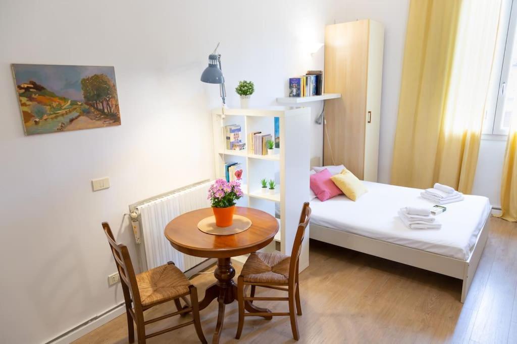 Ferienwohnung La Stanza Di Michelangelo Nel Centro Di Firenze Exterior foto